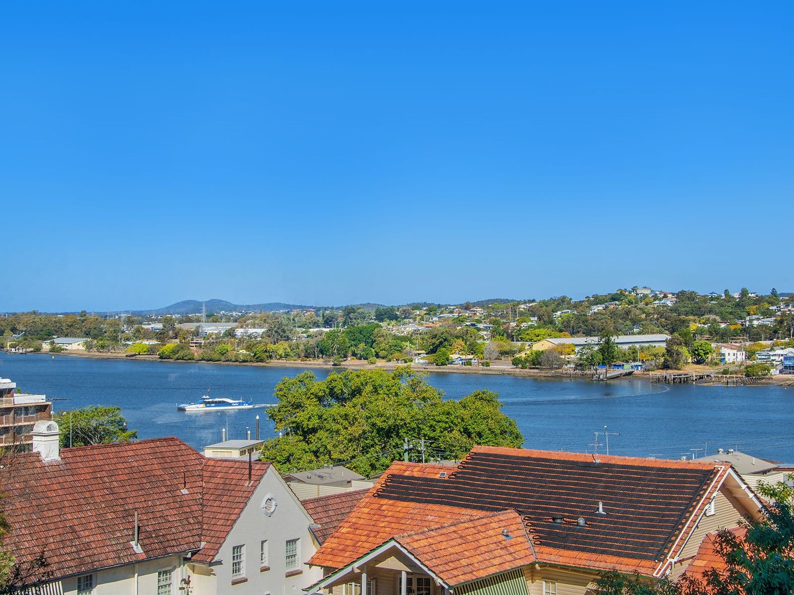 1 Rossiter Parade, Hamilton QLD 4007, Hamilton - Thumbnail 2