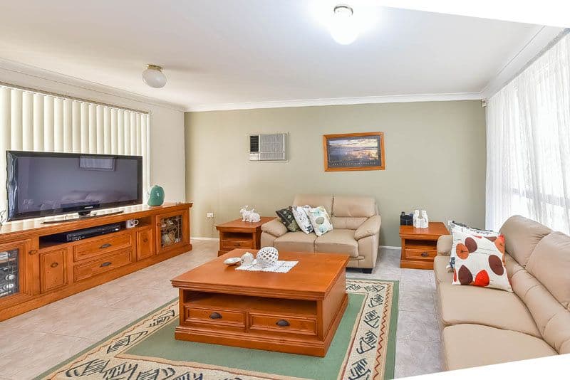 15 Beyer Place, Currans Hill - Thumbnail 3