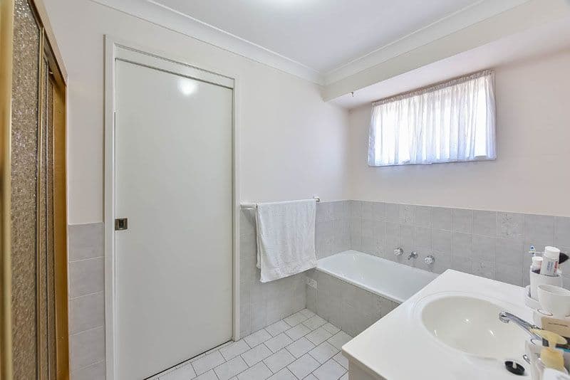 15 Beyer Place, Currans Hill - Thumbnail 5