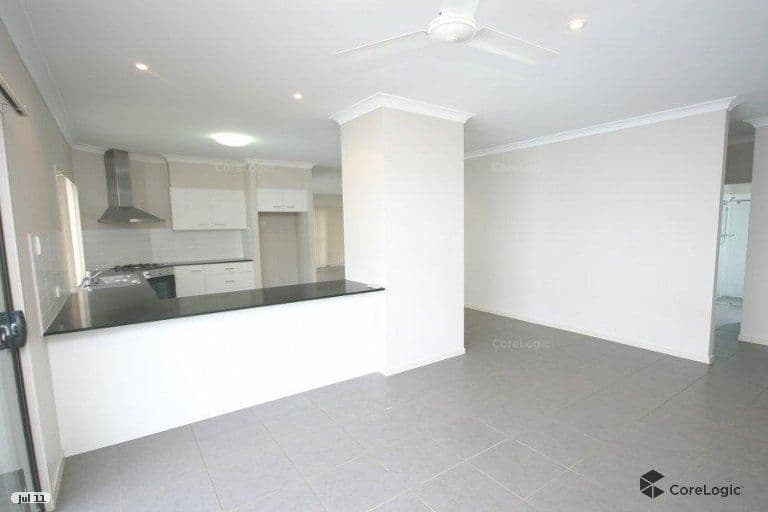 19 Santa Barbara Road, Hope Island QLD 4212, Hope Island - Thumbnail 2