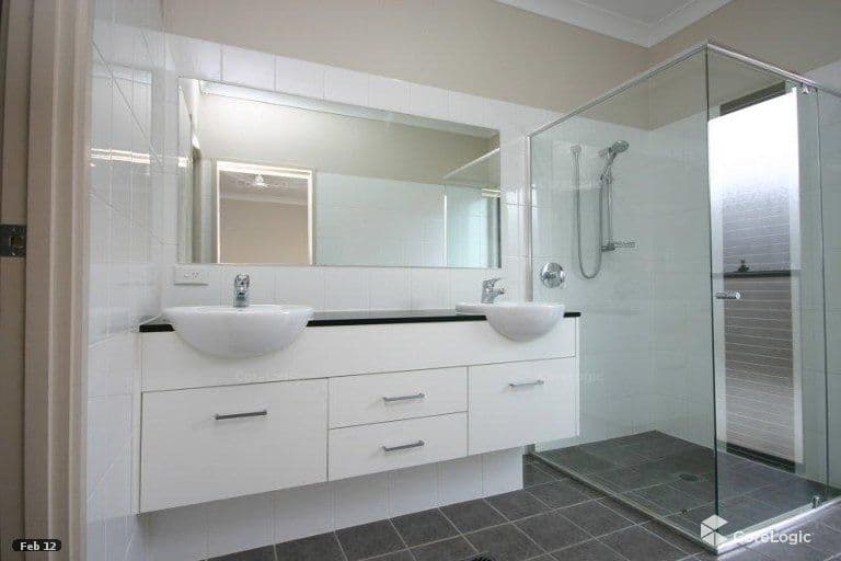 19 Santa Barbara Road, Hope Island QLD 4212, Hope Island - Thumbnail 7