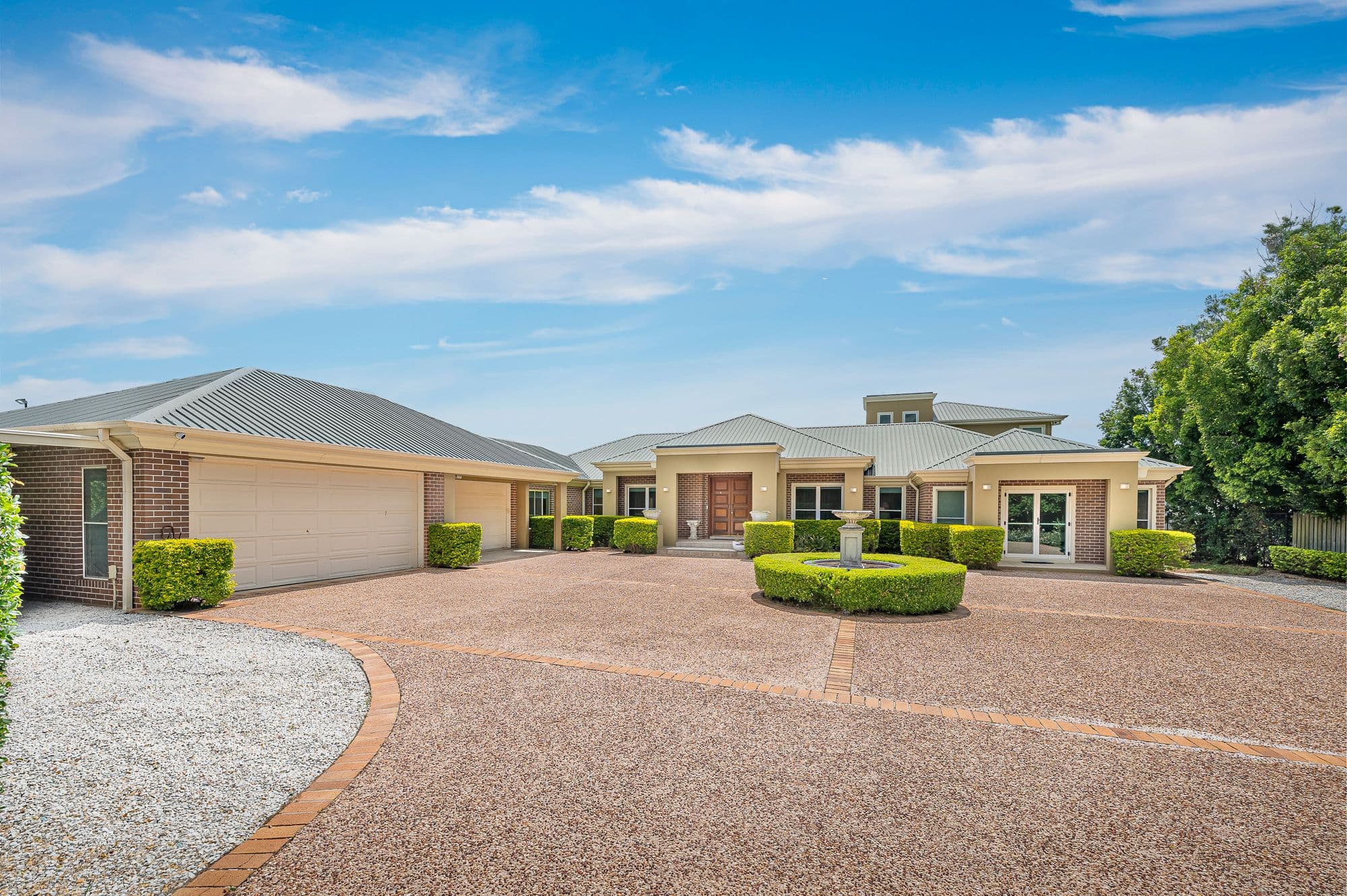 18 Neville Road, Bridgeman Downs QLD 4035, Bridgeman Downs - Thumbnail 2