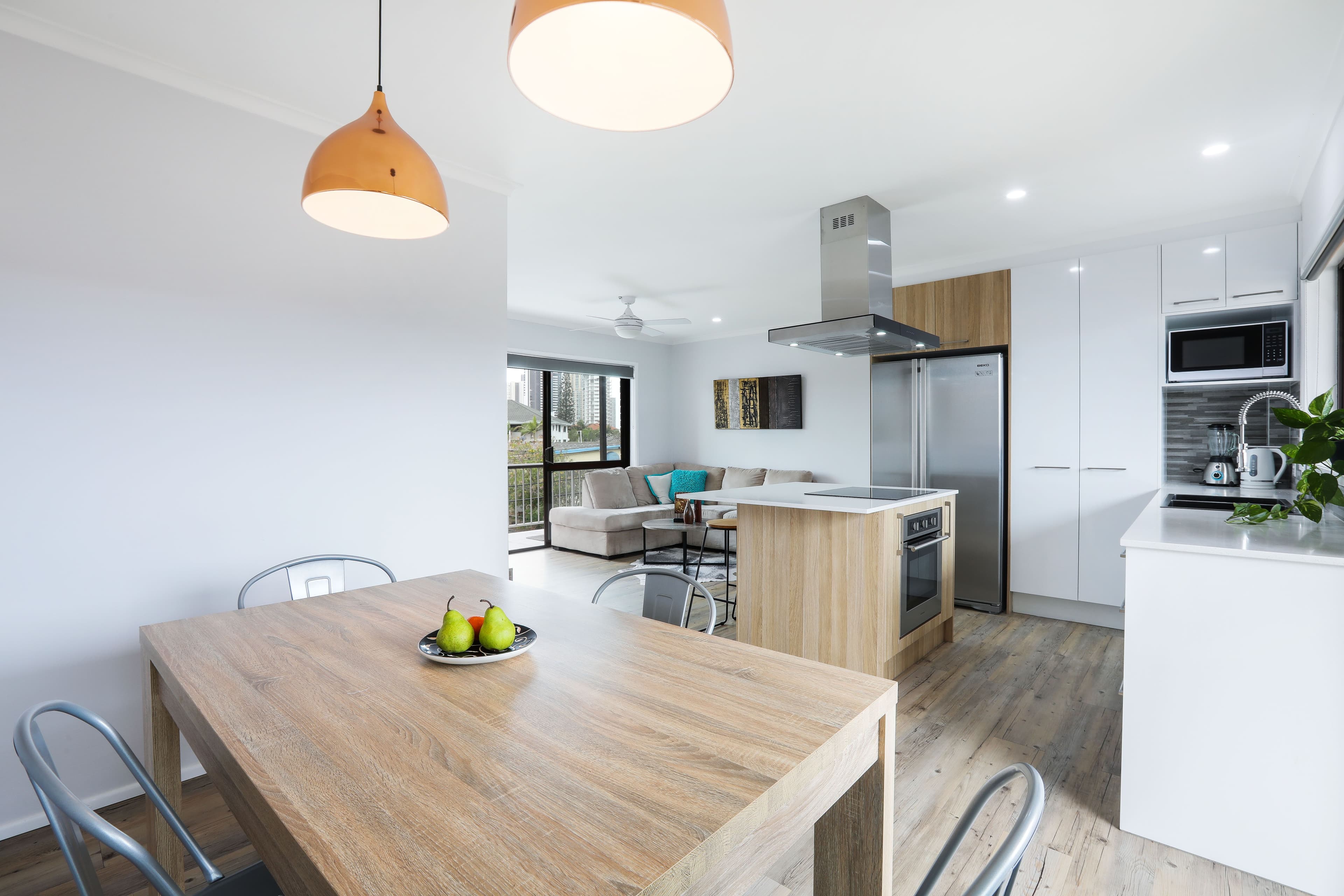 26 Thomas Drive, Surfers Paradise QLD 4217, Surfers Paradise - Thumbnail 2