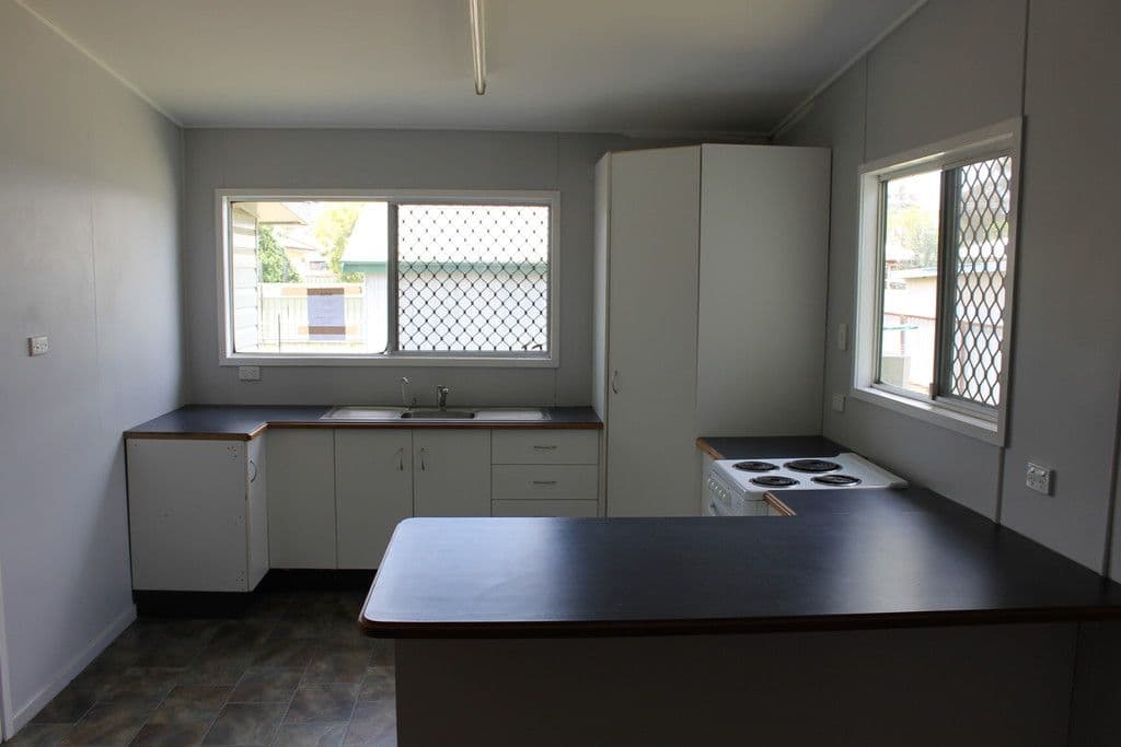 18 Kookaburra Street, Dalby QLD 4405, Dalby - Thumbnail 2