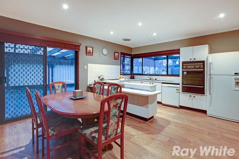 107 Roycroft Avenue, Mill Park VIC 3082, Mill Park - Thumbnail 2