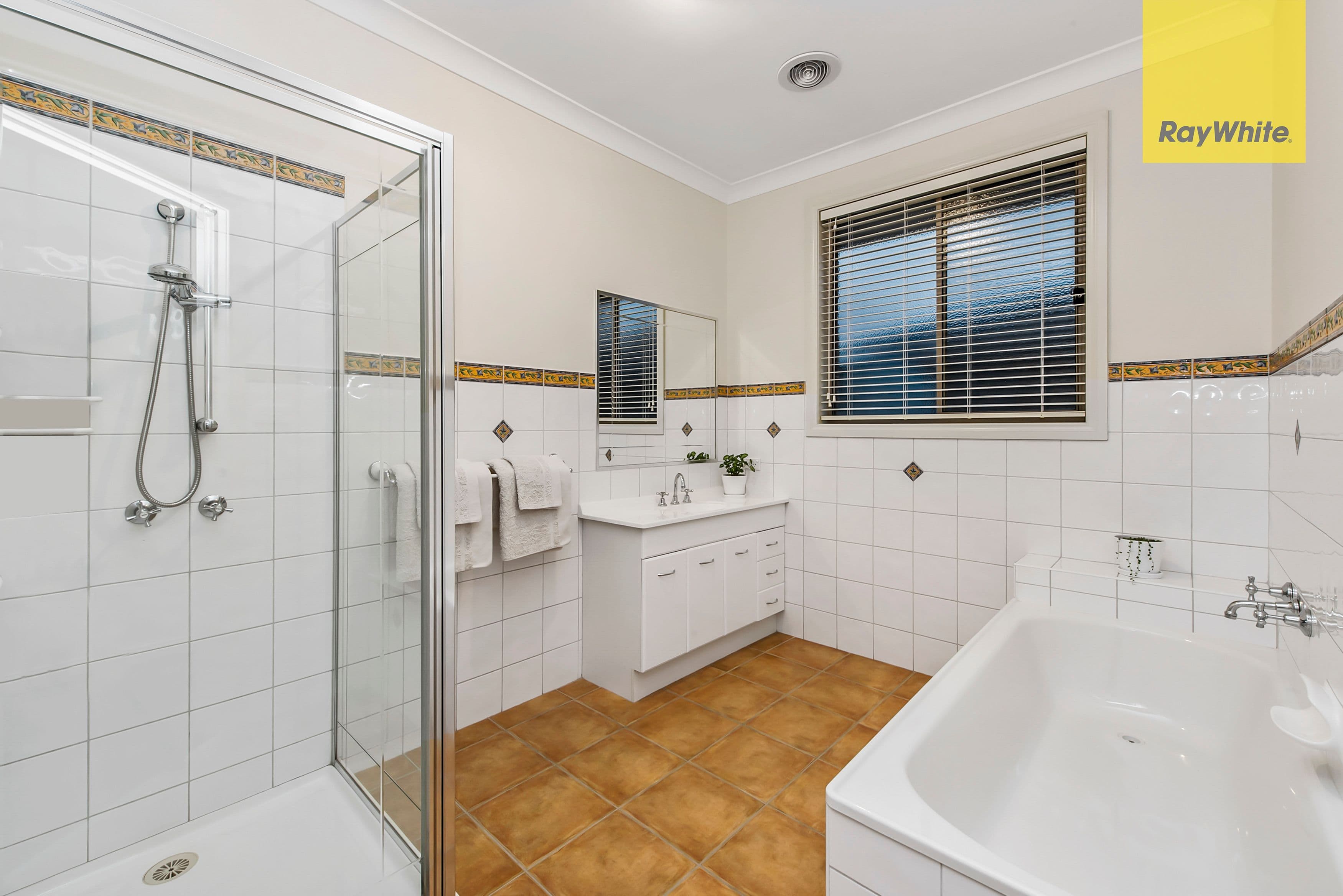 2 Yanga Lane, Taylors Hill VIC 3037, Taylors Hill - Thumbnail 7