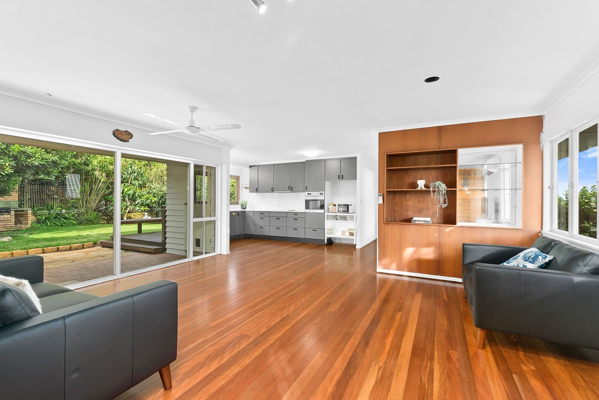 17 Azanian Street, Upper Mount Gravatt QLD 4122, Upper Mount Gravatt - Thumbnail 2