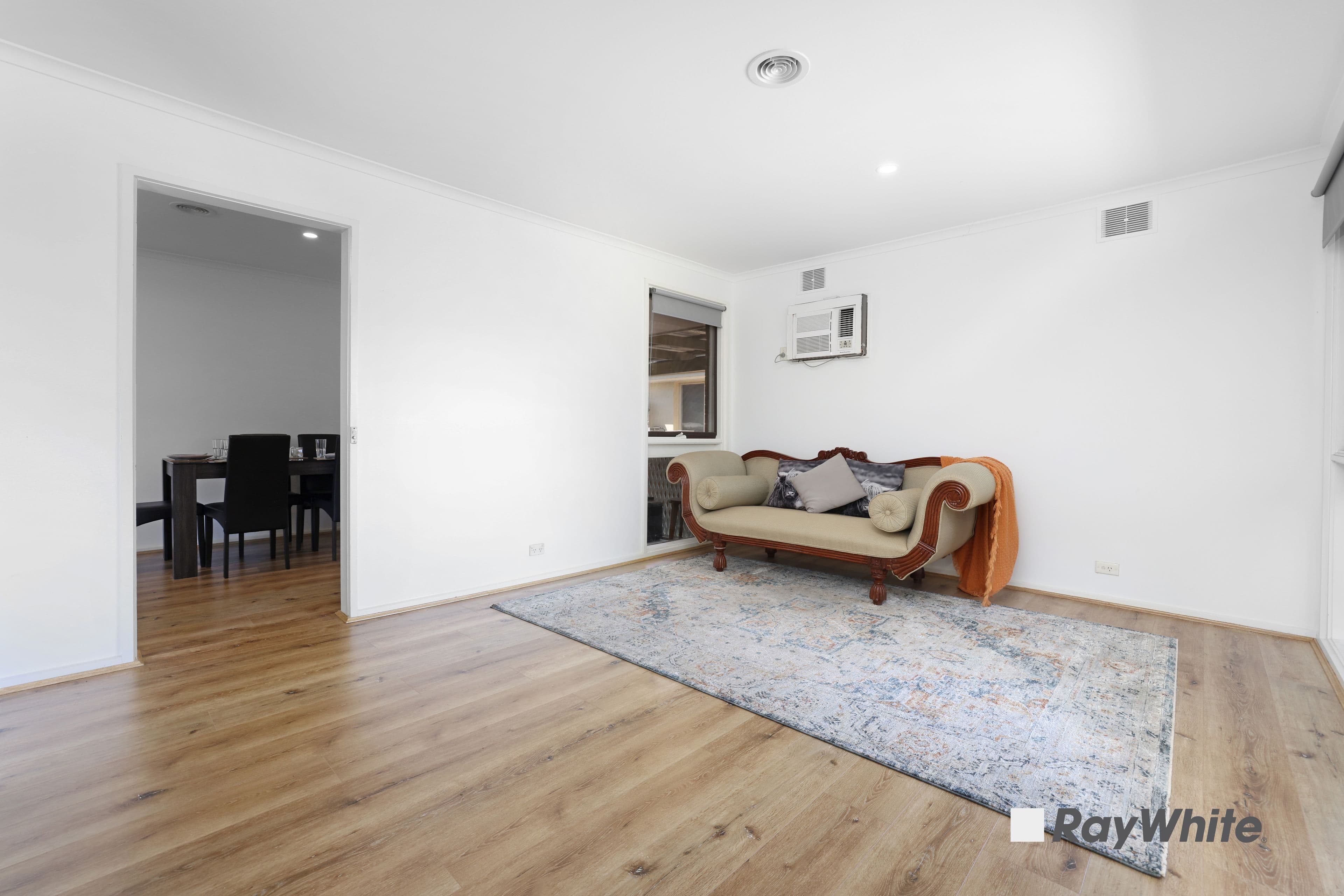 18 Clangula Court, Endeavour Hills VIC 3802, Endeavour Hills - Thumbnail 2