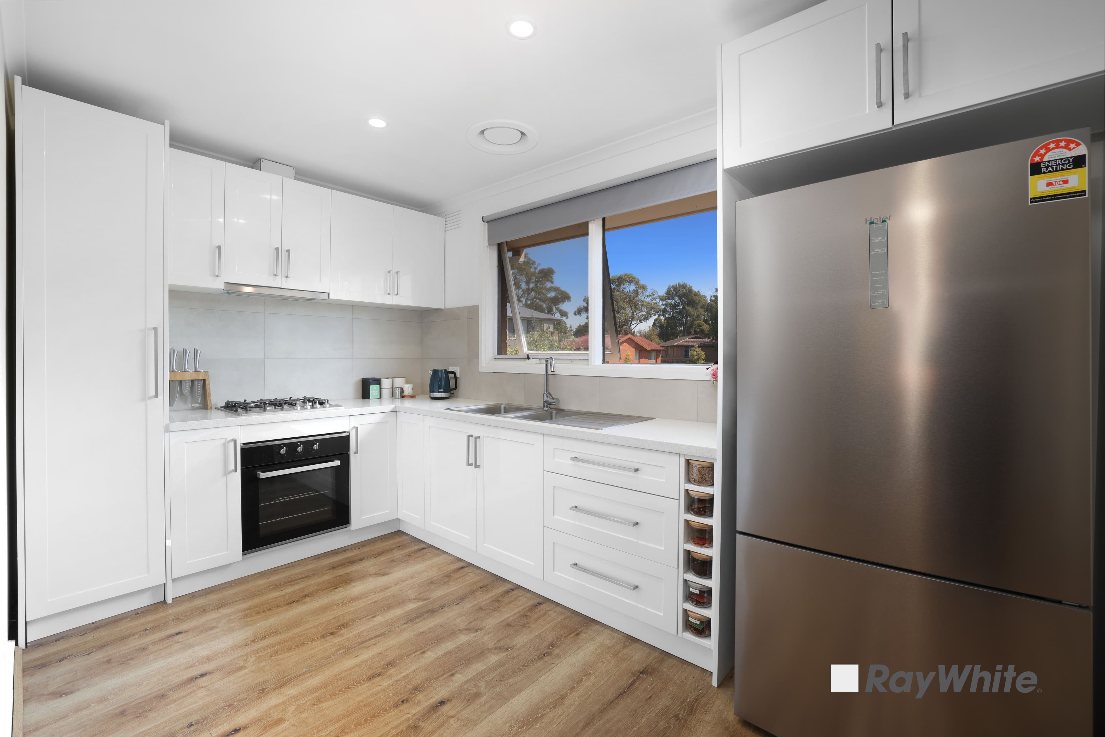 18 Clangula Court, Endeavour Hills VIC 3802, Endeavour Hills - Thumbnail 3