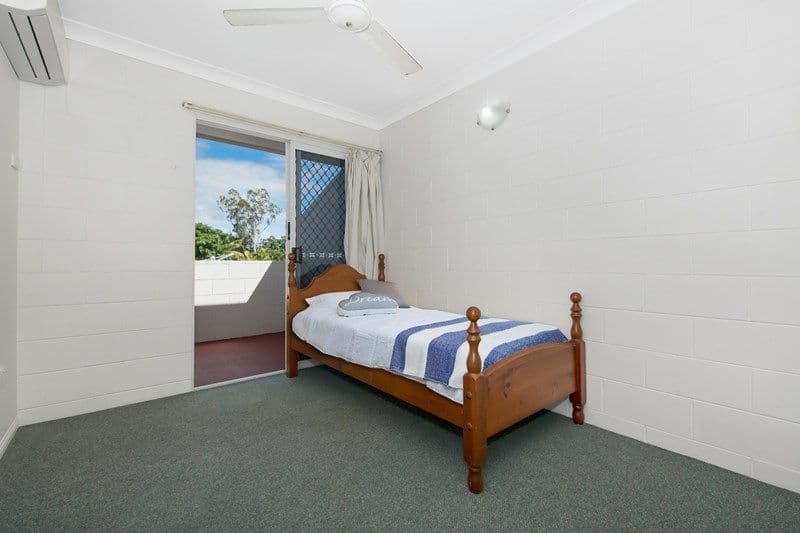 39 Sycamore Street, Pimlico QLD 4812, Pimlico - Thumbnail 5