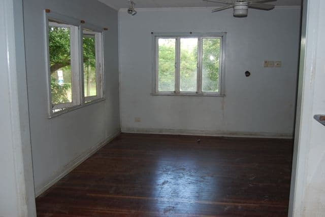 344 Long Street East, GRACEVILLE QLD 4075, Graceville - Thumbnail 5