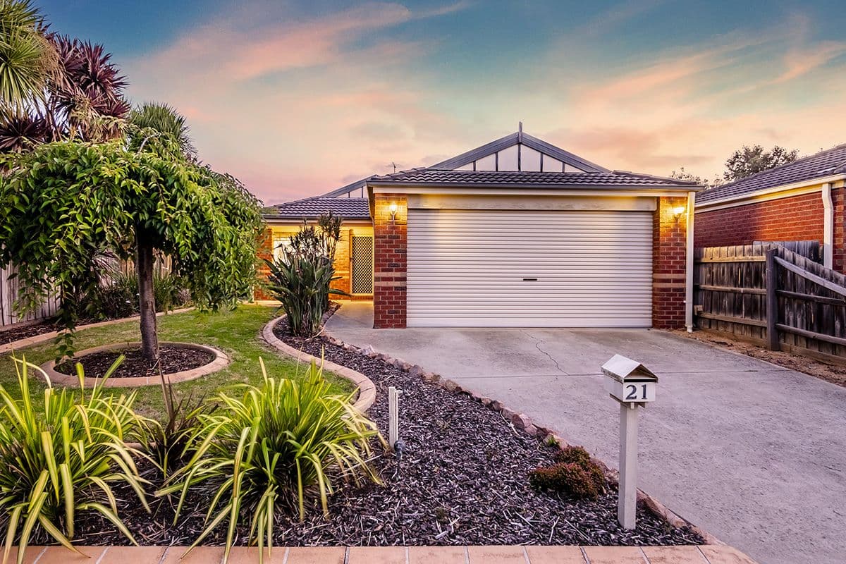 21 Bellbrae Crescent, Cranbourne West VIC 3977, Cranbourne West - Image 1