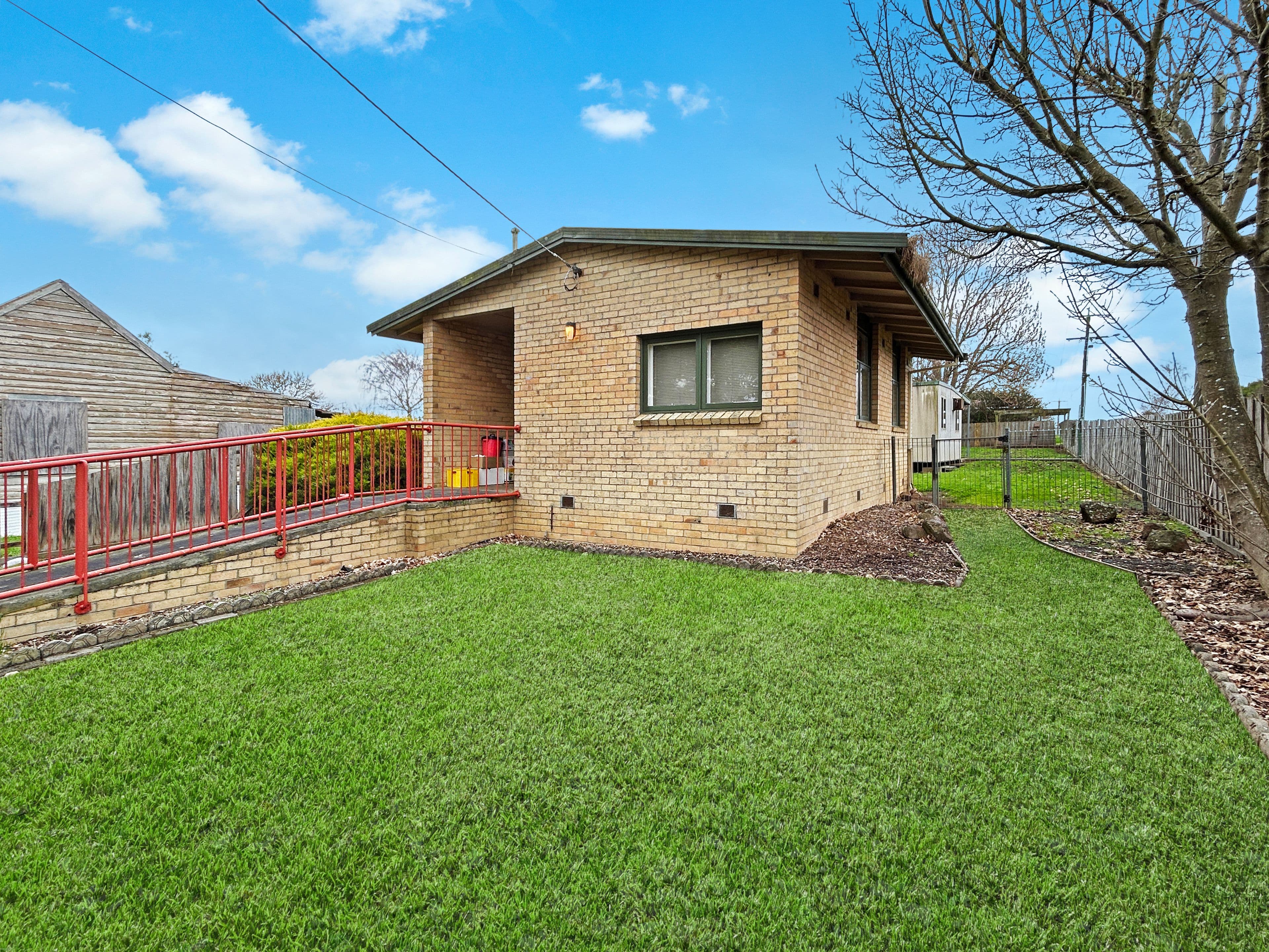 7 Railway Road, Thorpdale VIC 3835, Thorpdale - Thumbnail 3