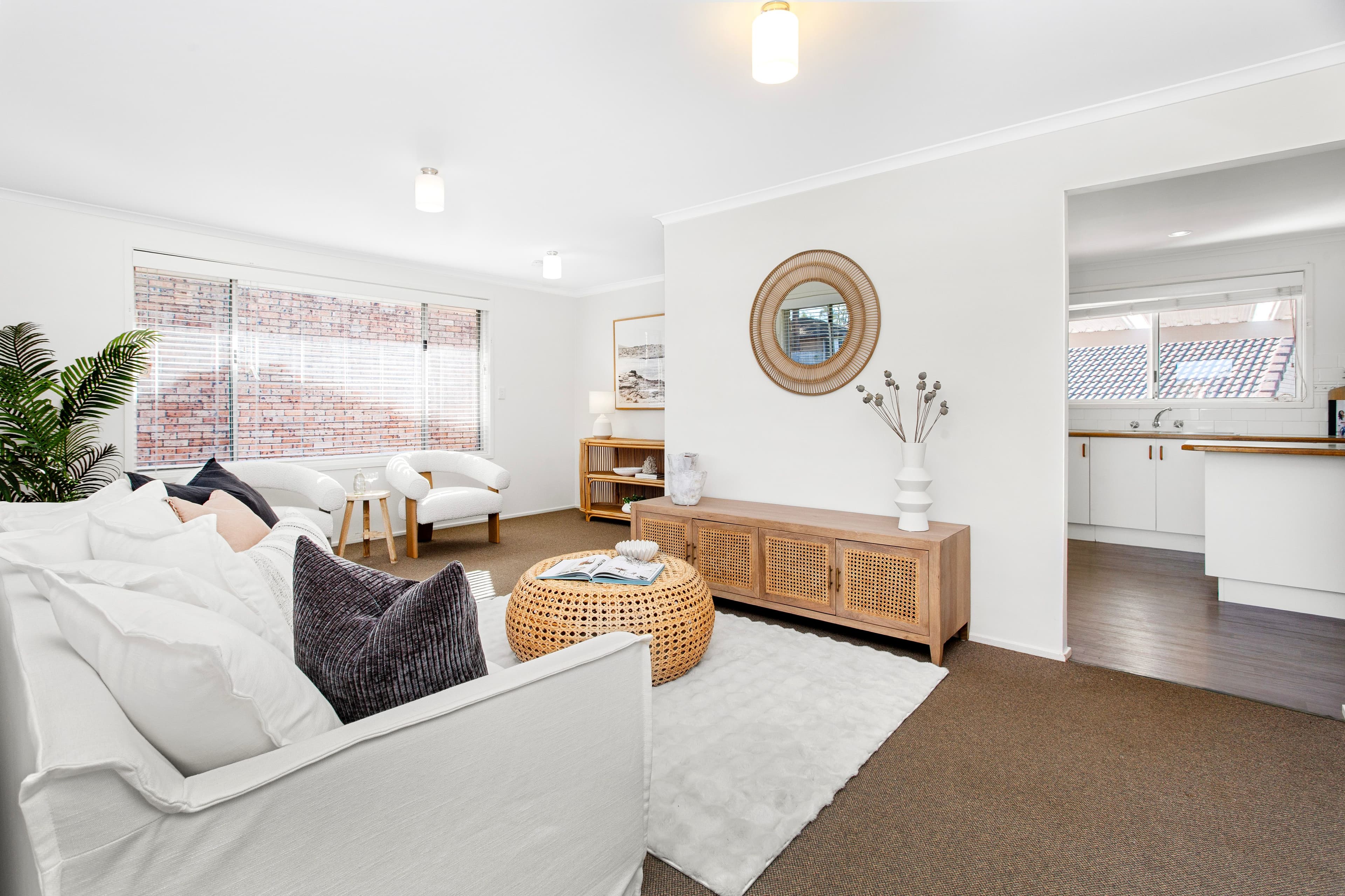 10 Cameron Crescent, Kiama Downs NSW 2533, Kiama Downs - Thumbnail 2