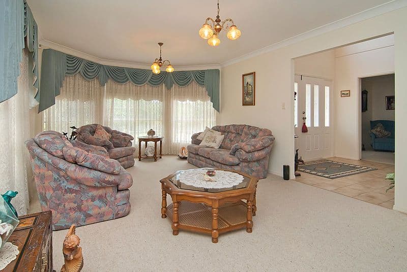 11 Ellesmere Place, PARKINSON QLD 4115, Parkinson - Thumbnail 2