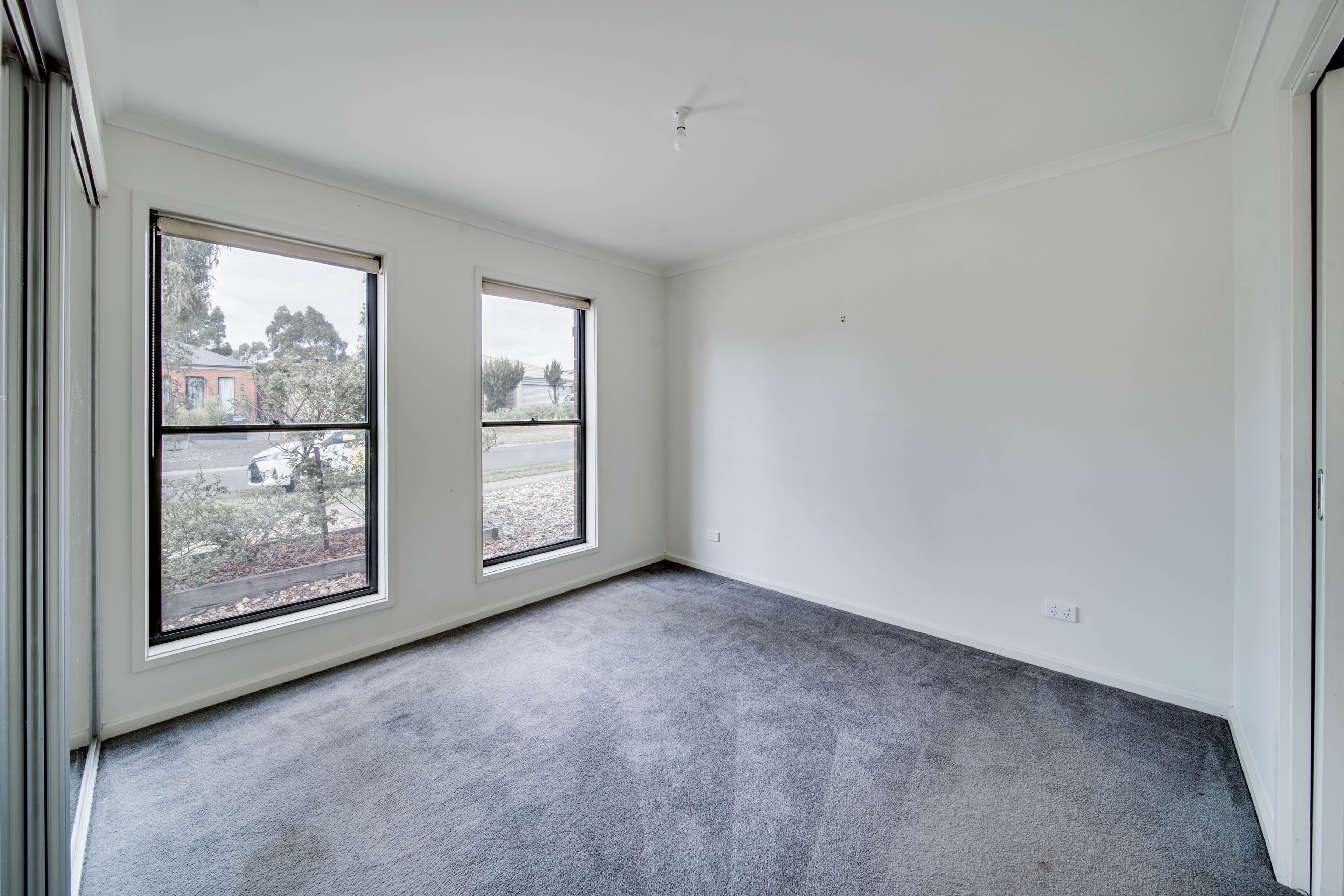9 Sandhurst Drive, California Gully VIC 3556, California Gully - Thumbnail 2