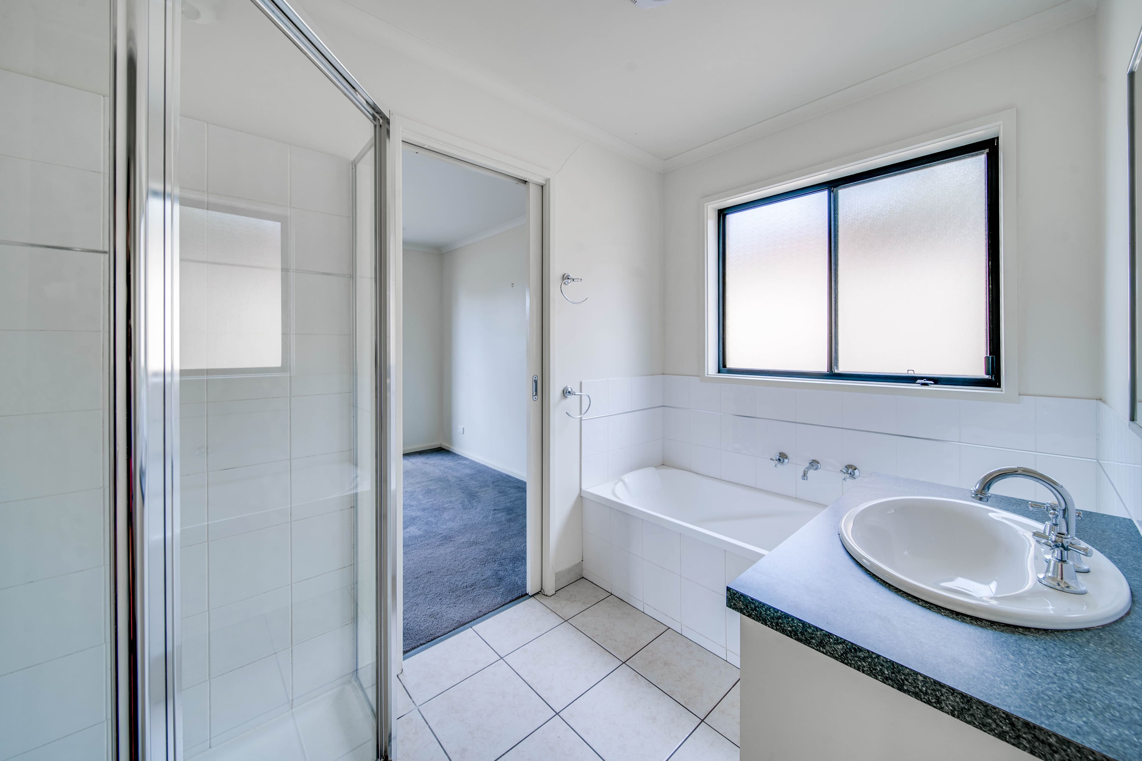 9 Sandhurst Drive, California Gully VIC 3556, California Gully - Thumbnail 4