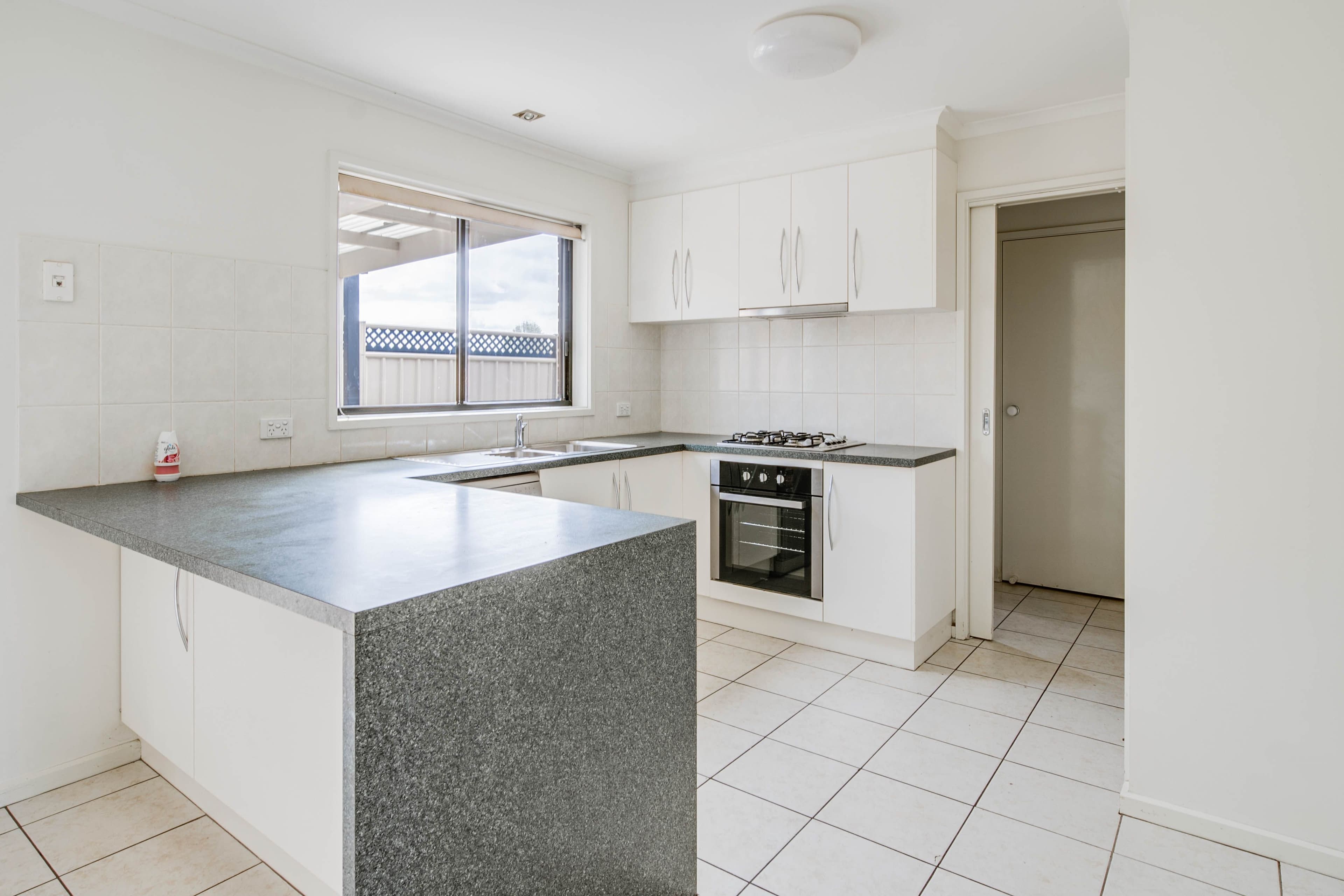 9 Sandhurst Drive, California Gully VIC 3556, California Gully - Thumbnail 8