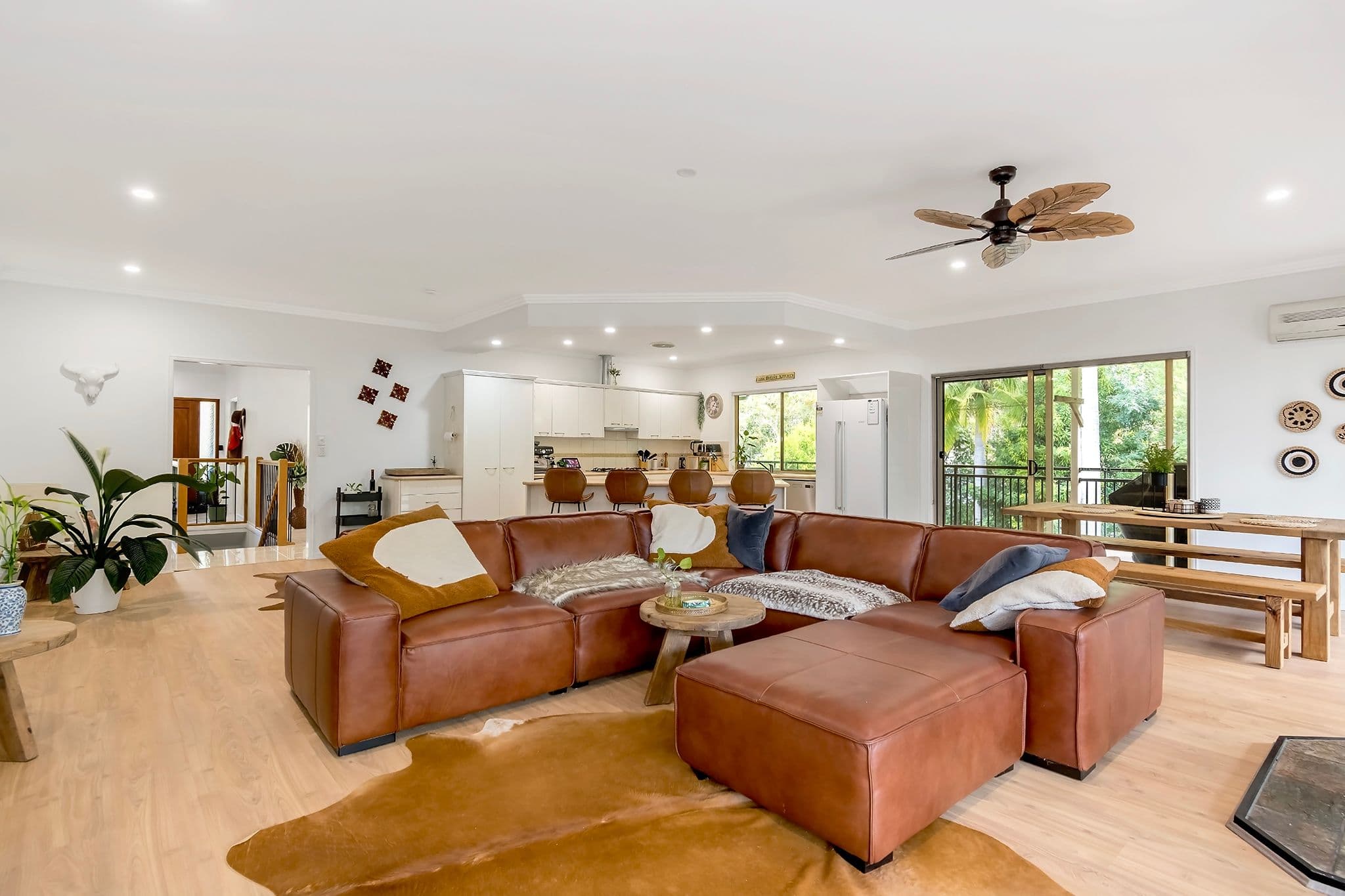 10 Sumba Court, Tamborine Mountain QLD 4272, Tamborine Mountain - Thumbnail 3