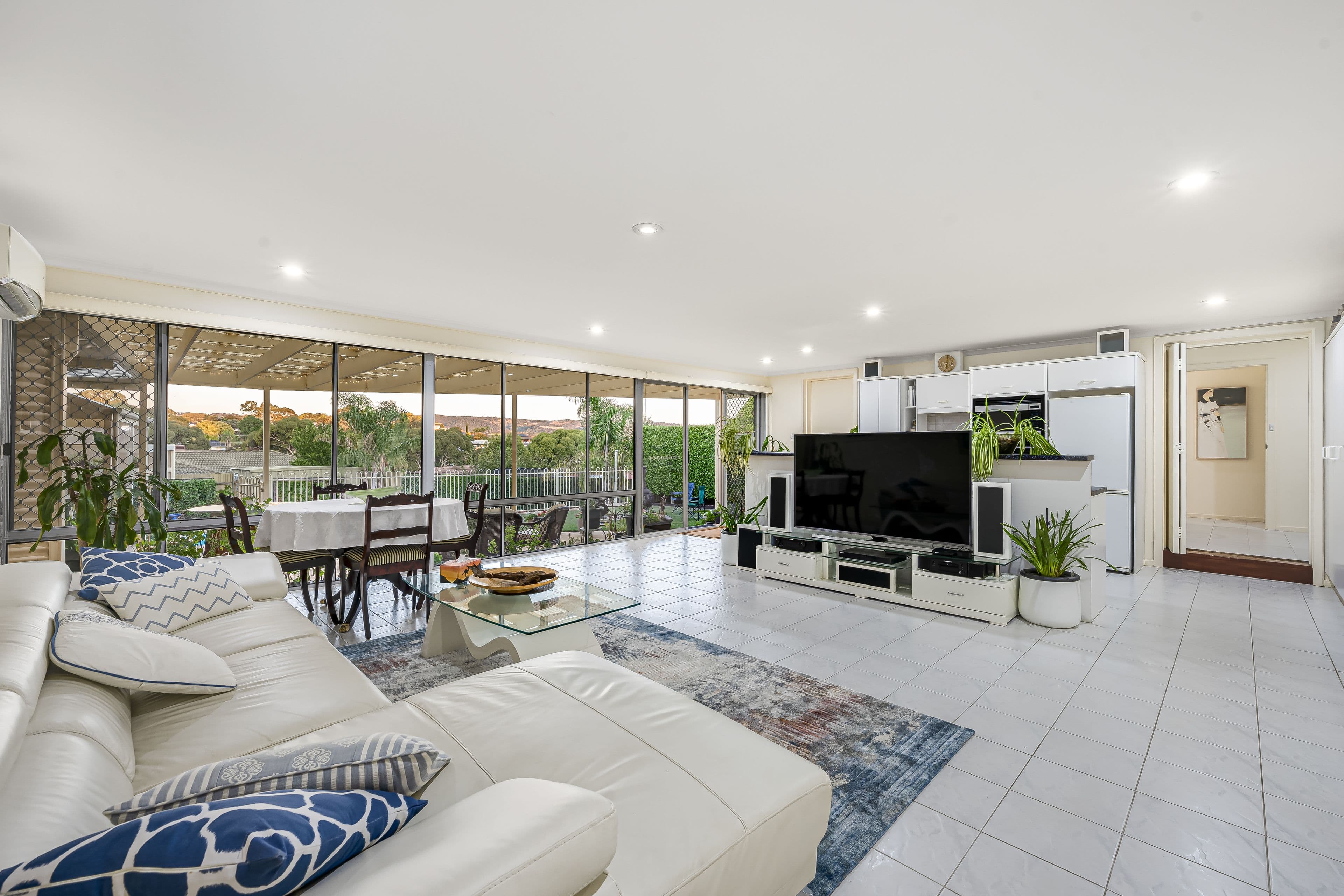 71 Solandra Crescent, Modbury North SA 5092, Modbury North - Thumbnail 4