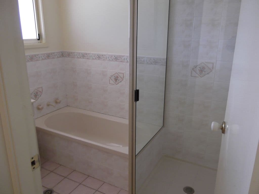 54 Henry Street, BARRABA NSW 2347, Barraba - Thumbnail 2