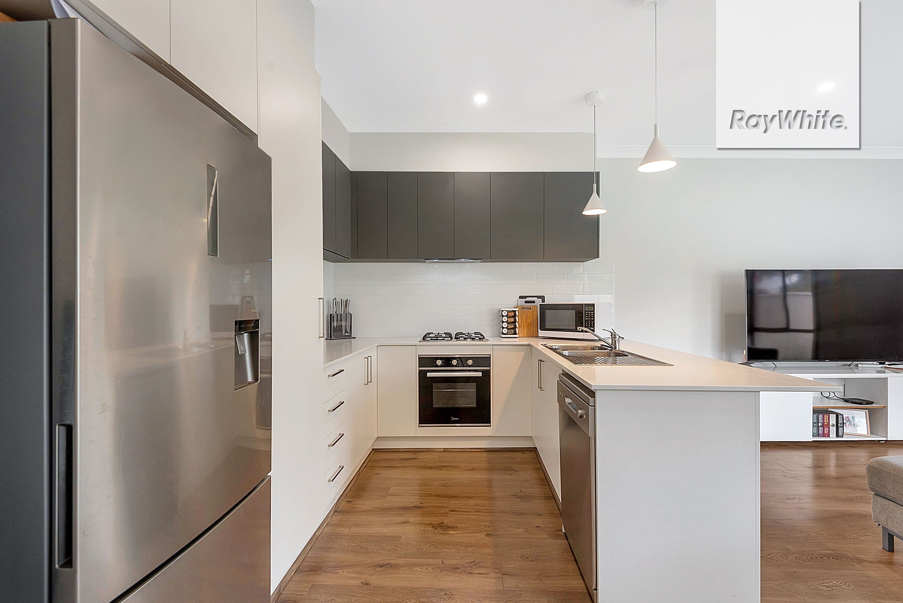 11 Churchill Drive, Modbury North SA 5092, Modbury North - Thumbnail 2