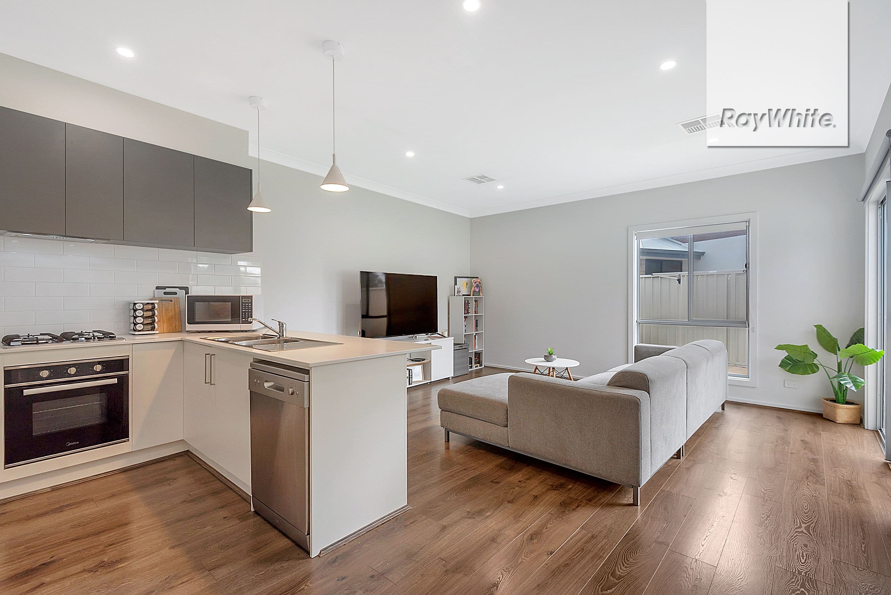 11 Churchill Drive, Modbury North SA 5092, Modbury North - Thumbnail 3