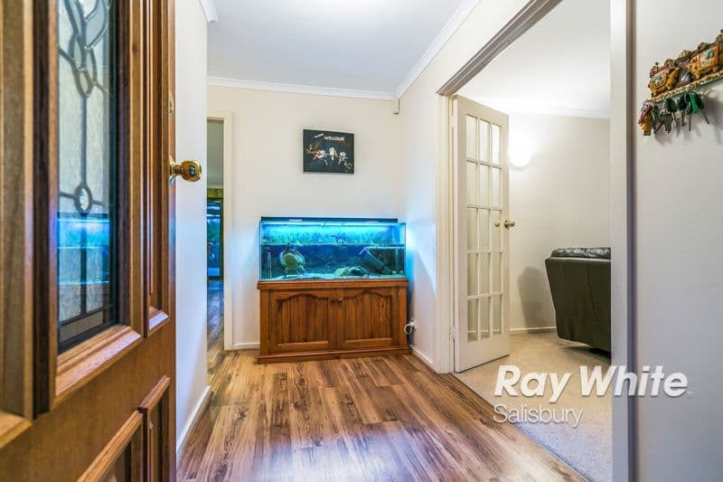 2 Glade Court, Greenwith SA 5125, Greenwith - Thumbnail 2