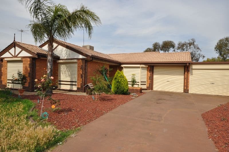 12 Browne Circuit, CRAIGMORE SA 5114, Craigmore - Image 1