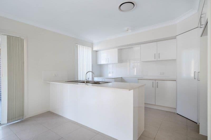 40 Radisich Loop, Oran Park - Thumbnail 5