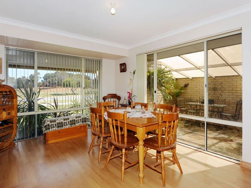 88a Charthouse Road, WAIKIKI WA 6169, Waikiki - Thumbnail 3