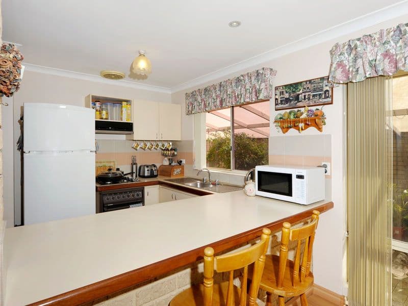 88a Charthouse Road, WAIKIKI WA 6169, Waikiki - Thumbnail 8