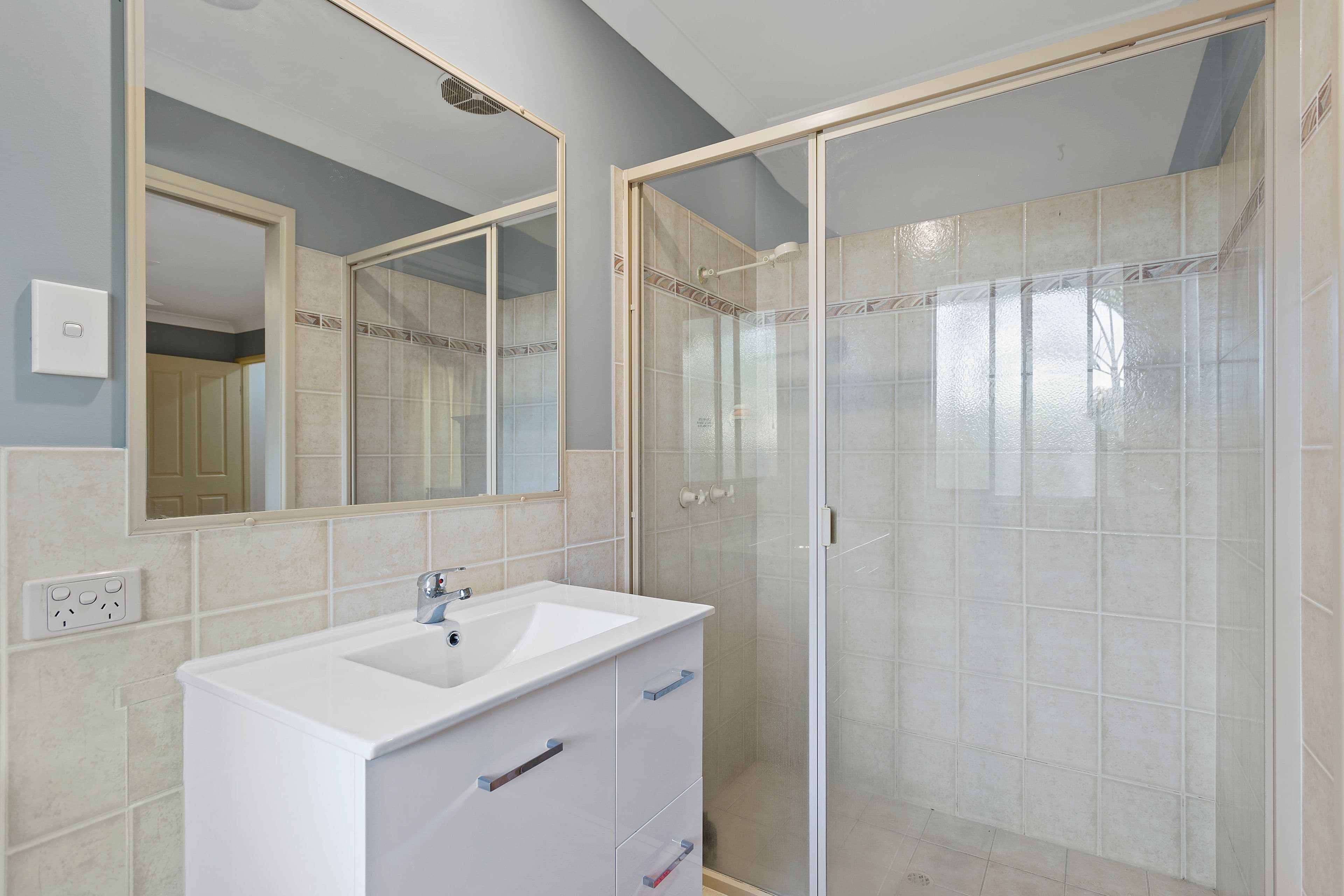 6 Hall Court, Mudgeeraba QLD 4213, Mudgeeraba - Thumbnail 6