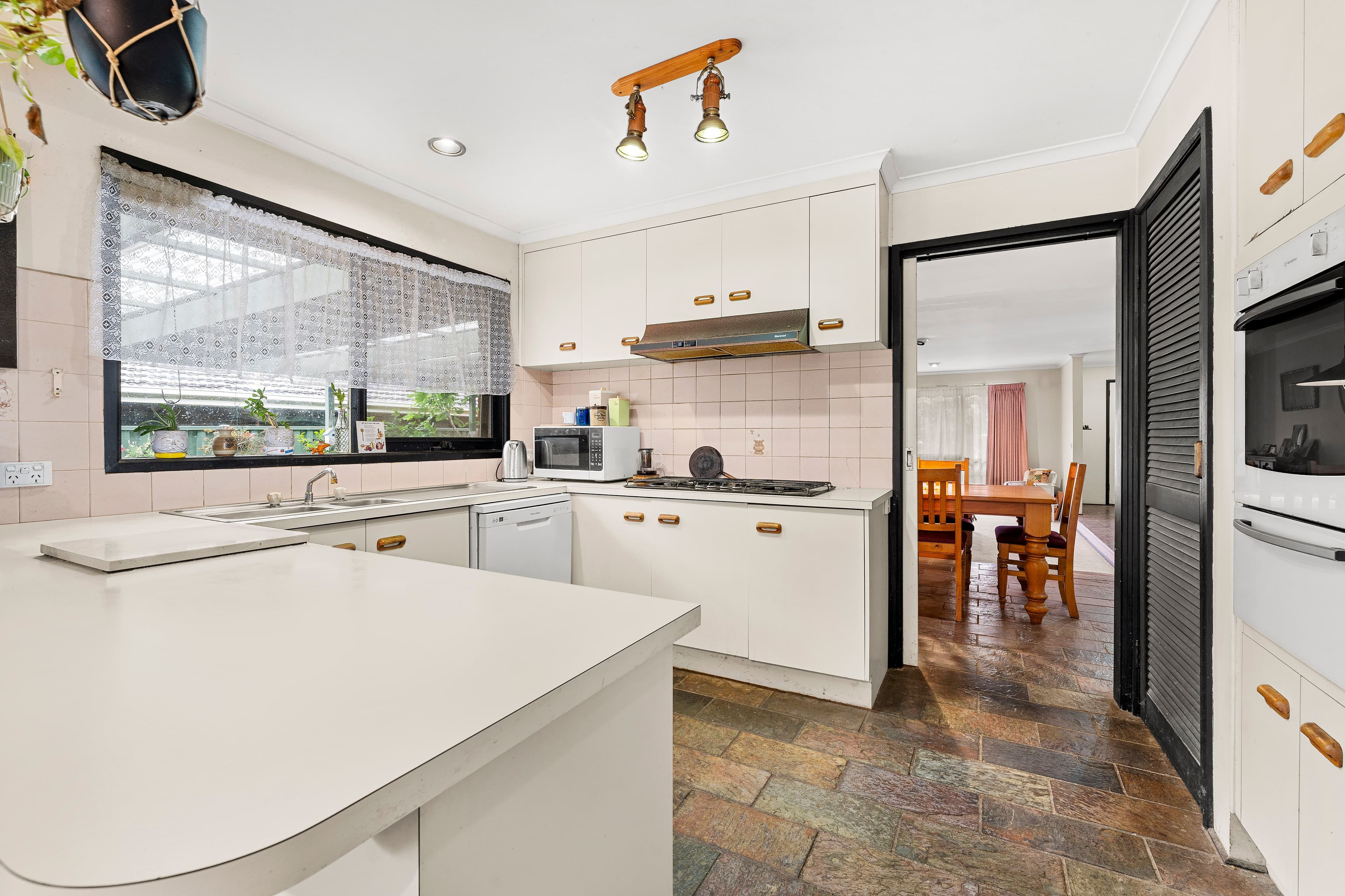 37 Veronica Crescent, Mill Park VIC 3082, Mill Park - Thumbnail 2