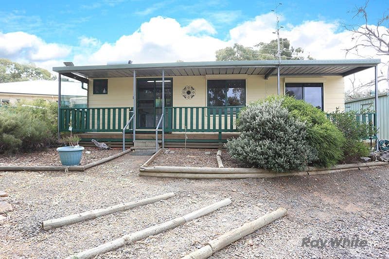 8 Adelaide North Road, WATERVALE SA 5452, Watervale - Image 1