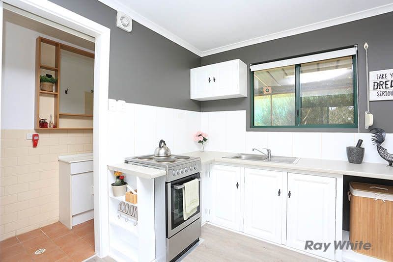 8 Adelaide North Road, WATERVALE SA 5452, Watervale - Thumbnail 3