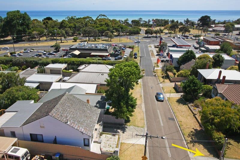 15 Fourth Avenue, ROSEBUD VIC 3939, Rosebud - Thumbnail 3