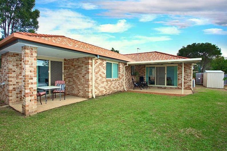 10 Leopard Avenue, ELANORA QLD 4221, Elanora - Thumbnail 2