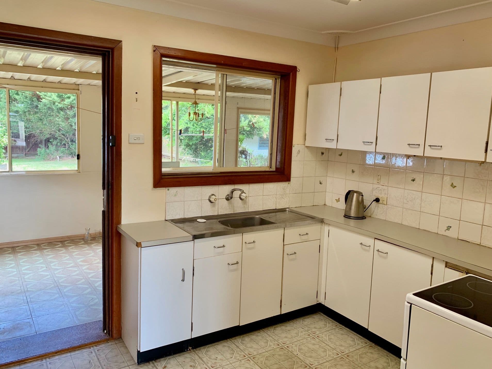 56 Kathleen White Crescent, Killarney Vale - Thumbnail 5