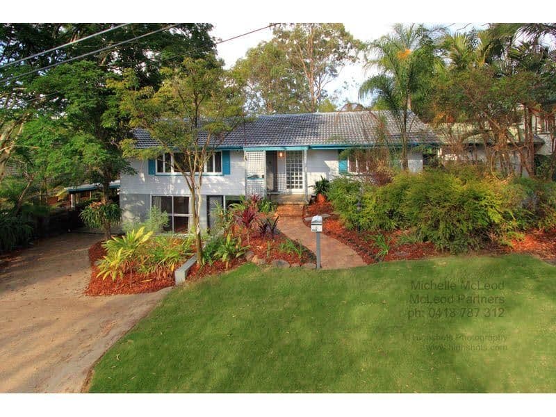 4 Kyoga Street, KENMORE QLD 4069, Kenmore - Thumbnail 2