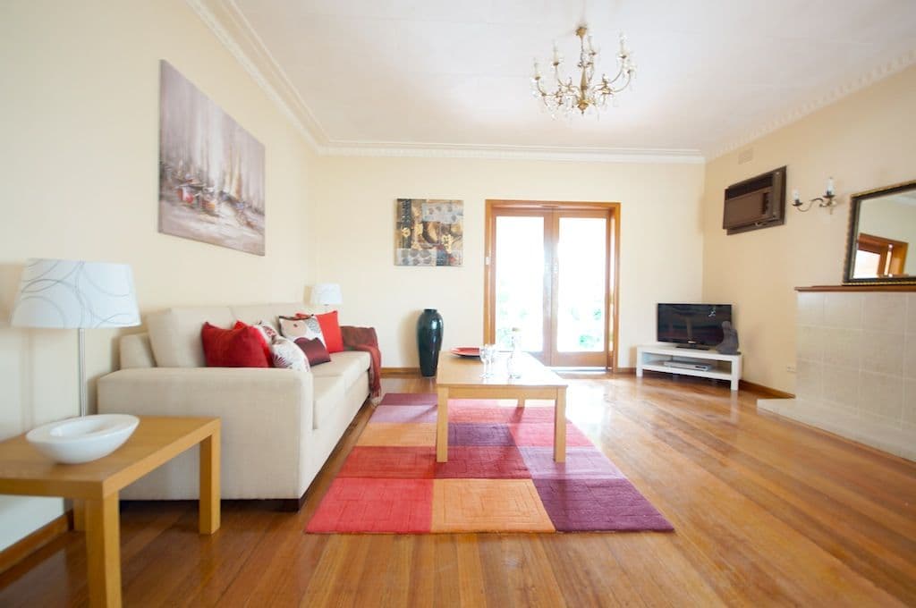 15 Carlsson Court, Brooklyn VIC 3012, Brooklyn - Thumbnail 2