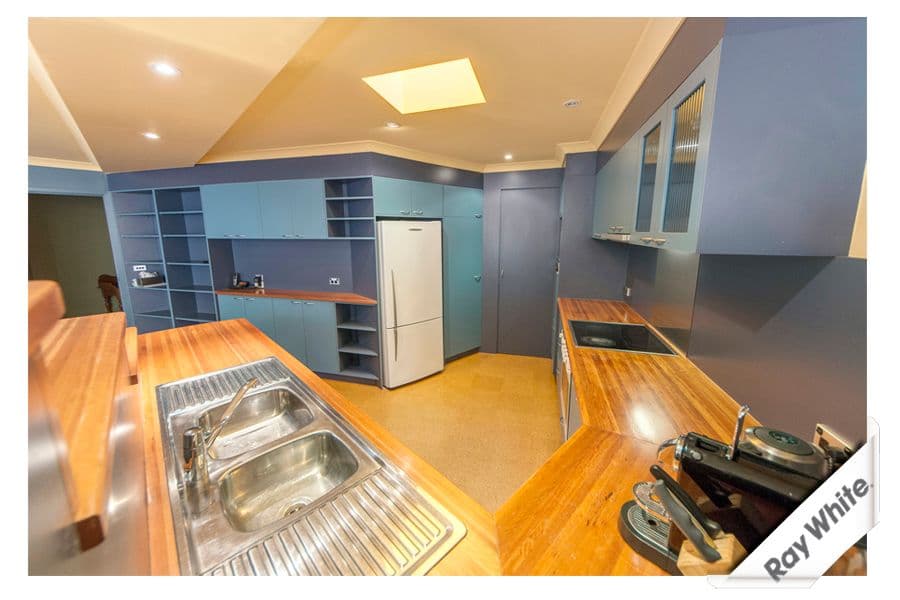 16 Buchanan Street, NARRABUNDAH ACT 2604, Narrabundah - Thumbnail 7