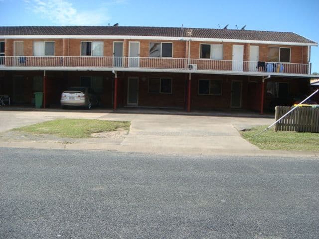 221 Evan Street, SOUTH MACKAY QLD 4740, South Mackay - Thumbnail 4