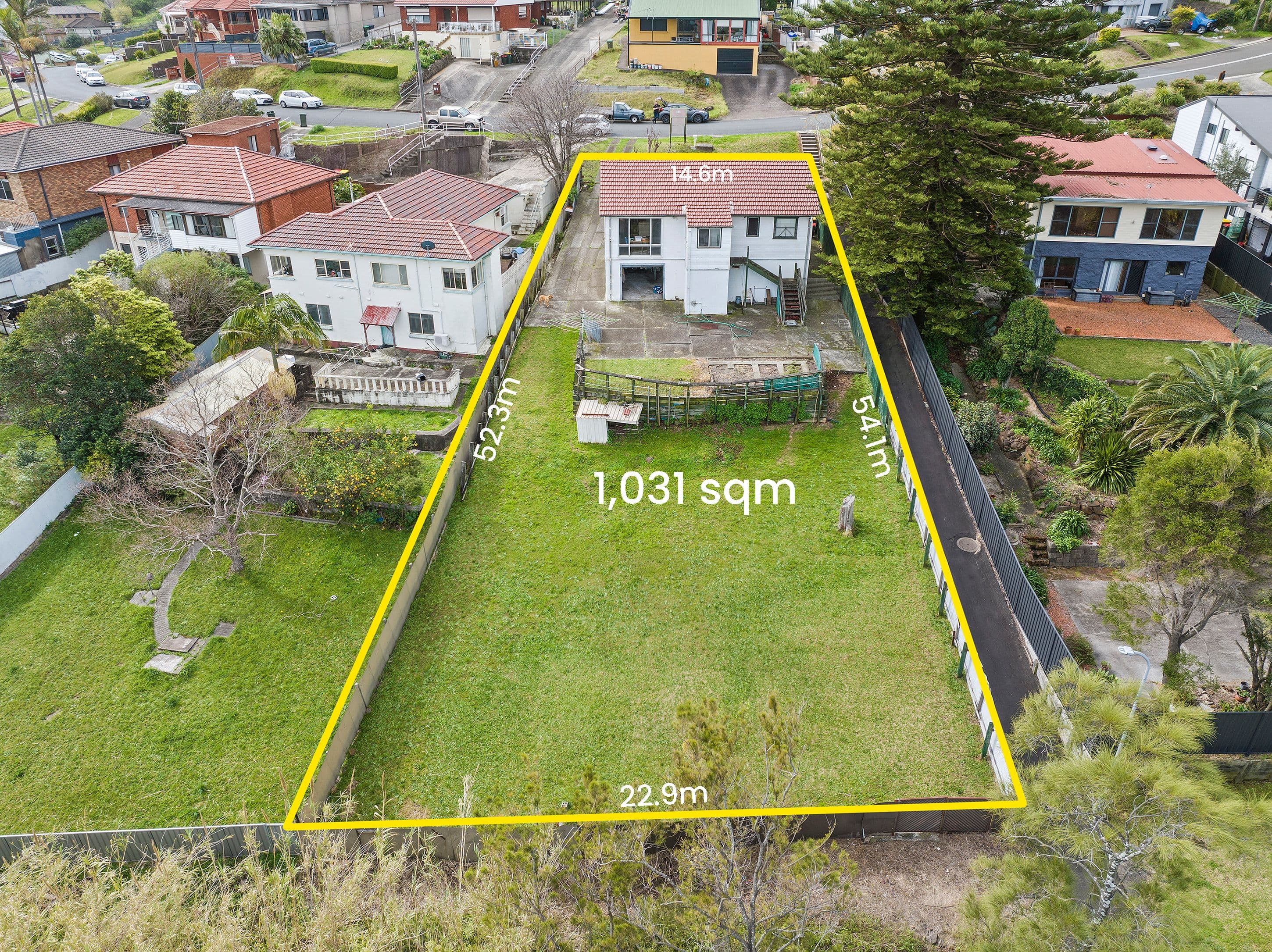 33 Robertson Street, Port Kembla NSW 2505, Port Kembla - Thumbnail 2