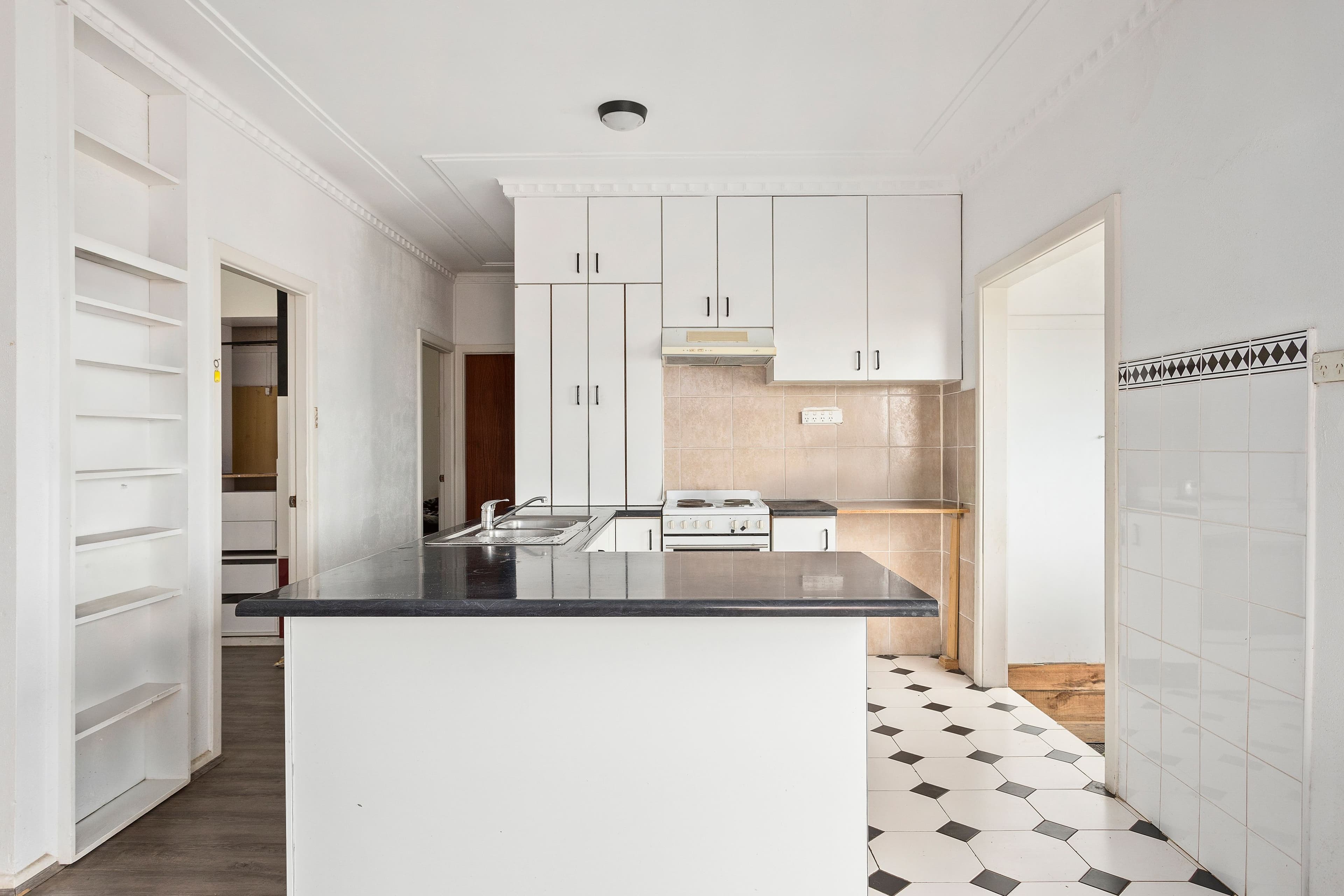 33 Robertson Street, Port Kembla NSW 2505, Port Kembla - Thumbnail 4