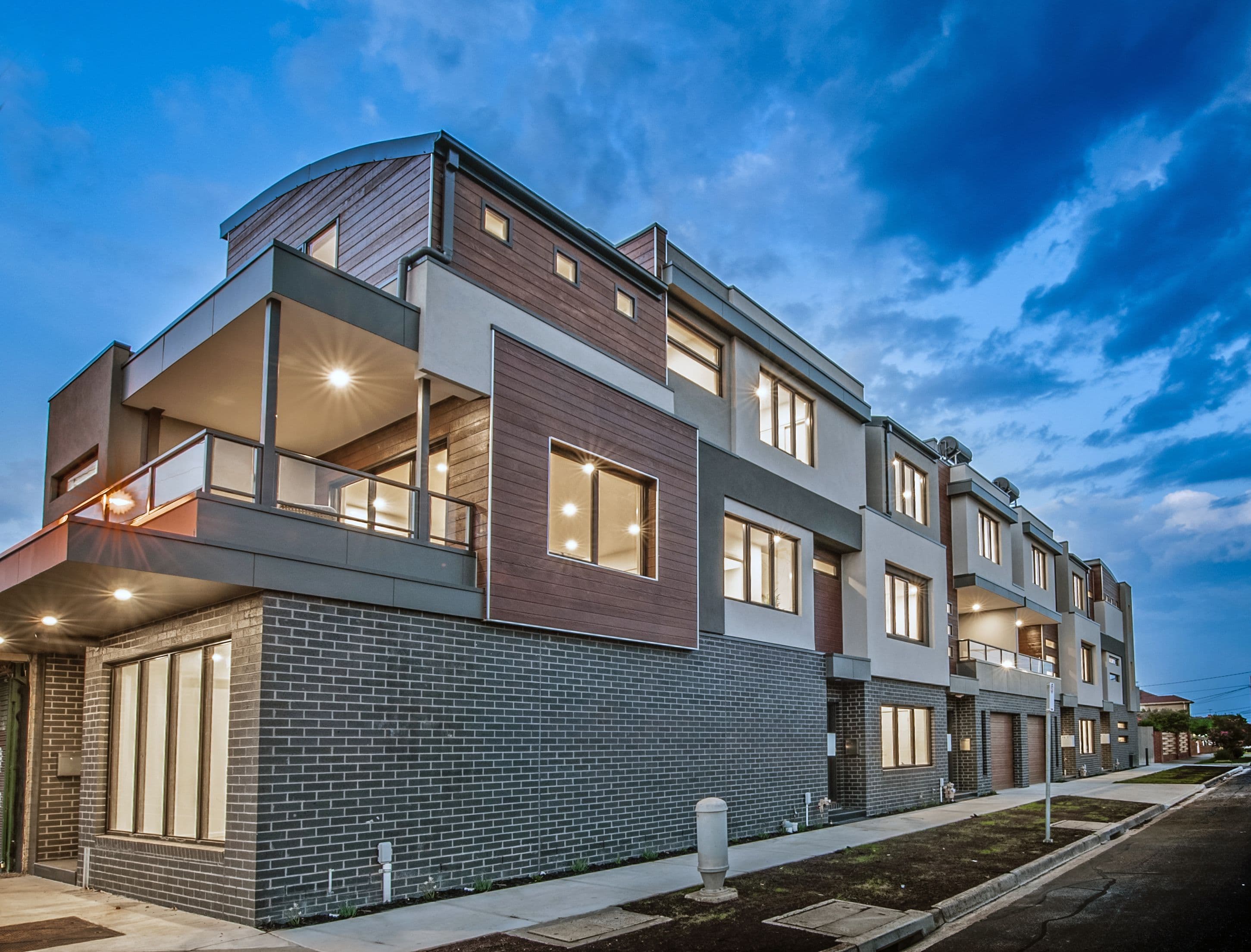 98 Liston Avenue, Reservoir VIC 3073, Reservoir - Image 1