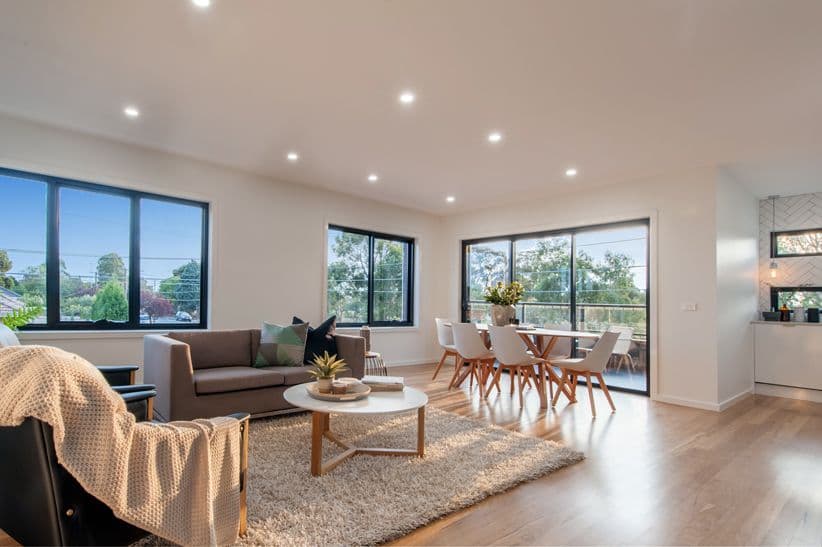 98 Liston Avenue, Reservoir VIC 3073, Reservoir - Thumbnail 3