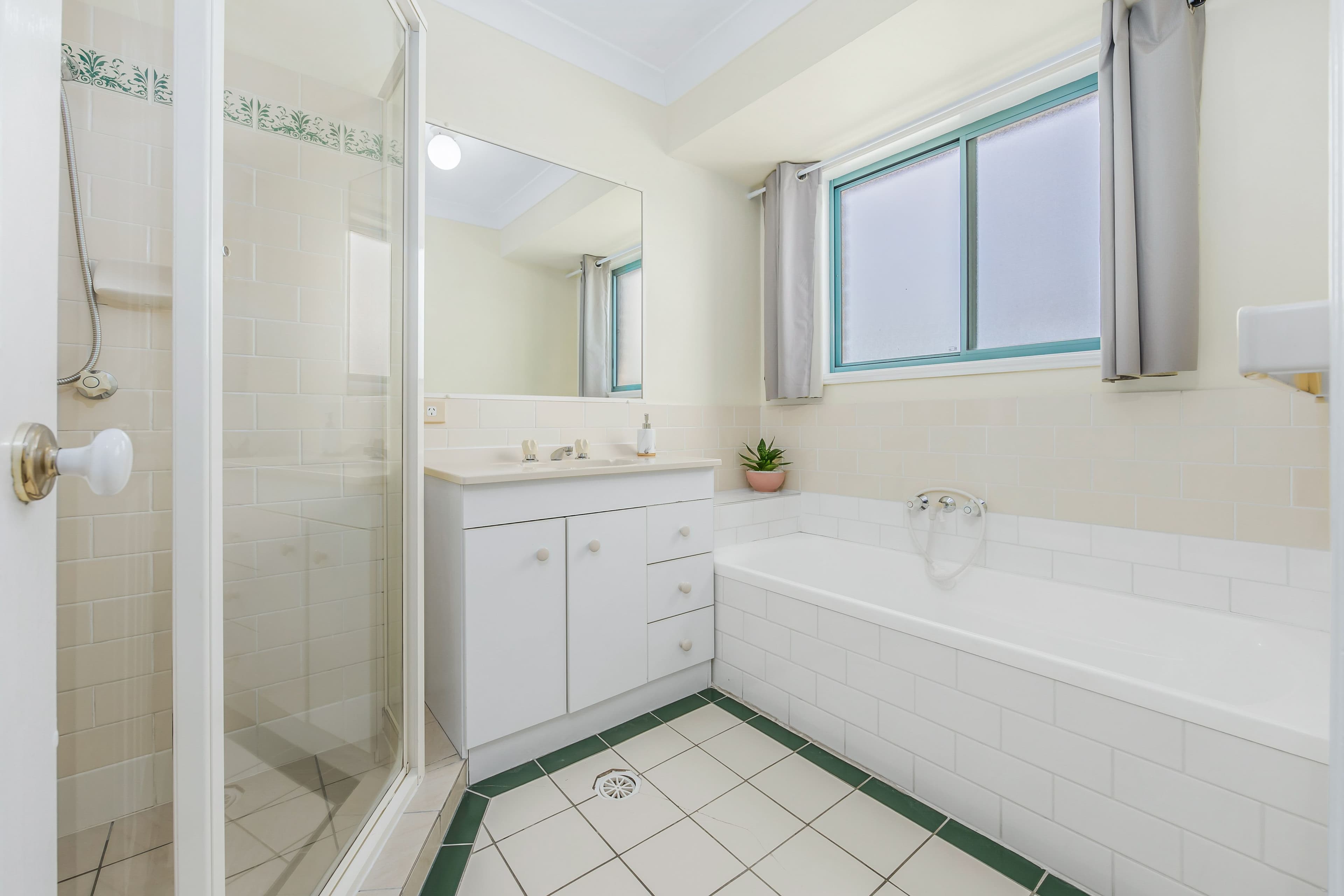 3 Rovere Street, Nerang QLD 4211, Nerang - Thumbnail 8