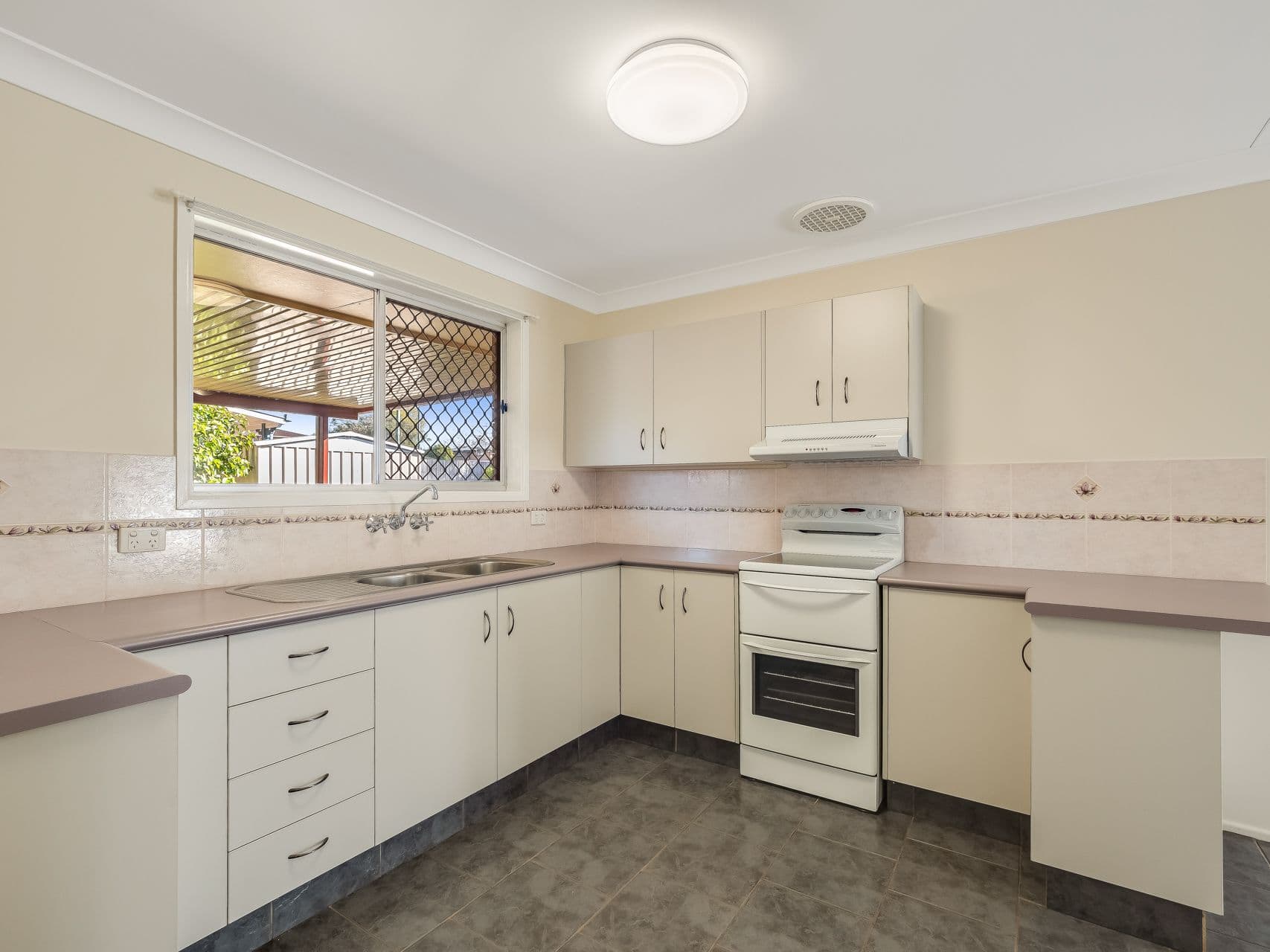 173 Ramsay Street, Centenary Heights QLD 4350, Centenary Heights - Thumbnail 4