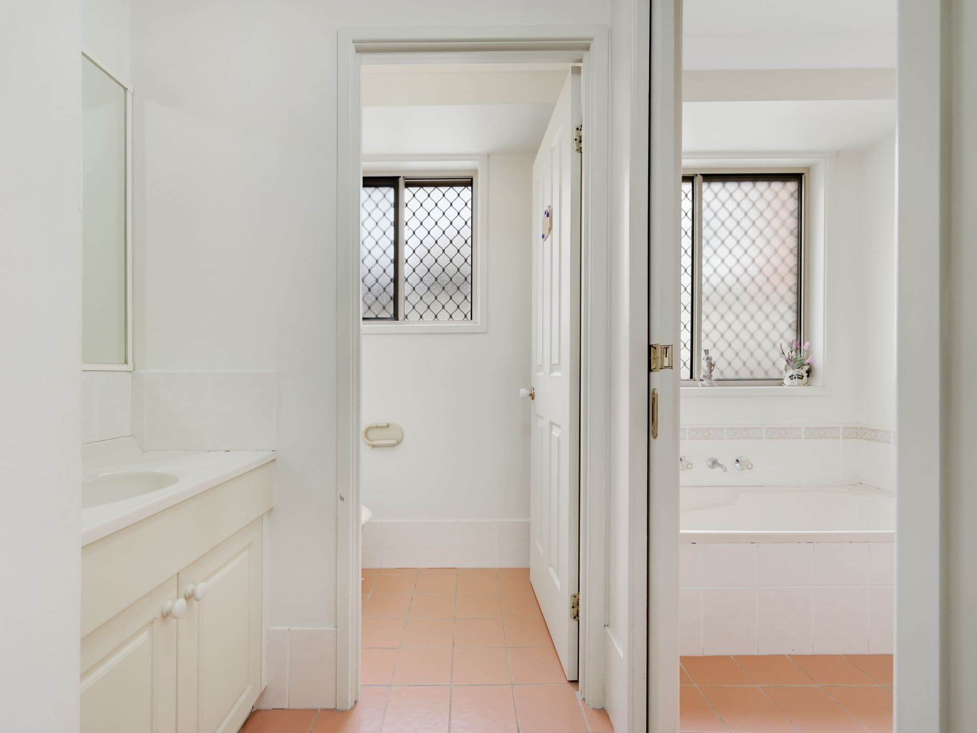 249 Junction Road, Ruse NSW 2560, Ruse - Thumbnail 8